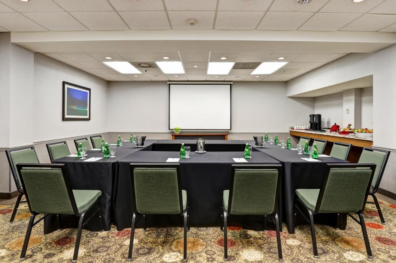 Holiday Inn Guelph Hotel & Conference Centre, An Ihg Hotel Eksteriør billede