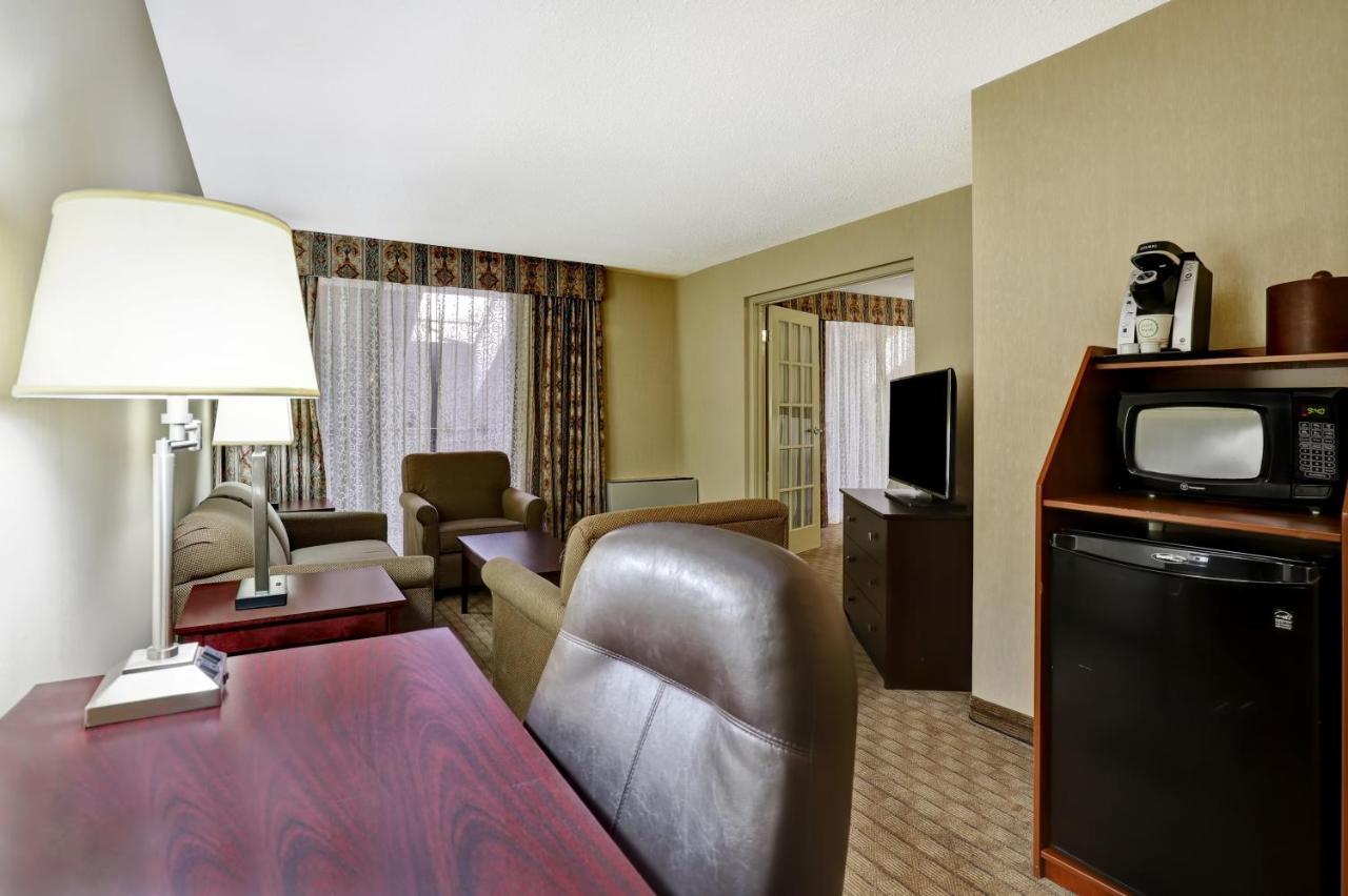 Holiday Inn Guelph Hotel & Conference Centre, An Ihg Hotel Eksteriør billede