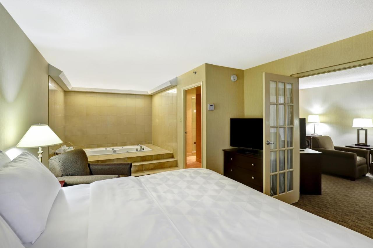Holiday Inn Guelph Hotel & Conference Centre, An Ihg Hotel Eksteriør billede